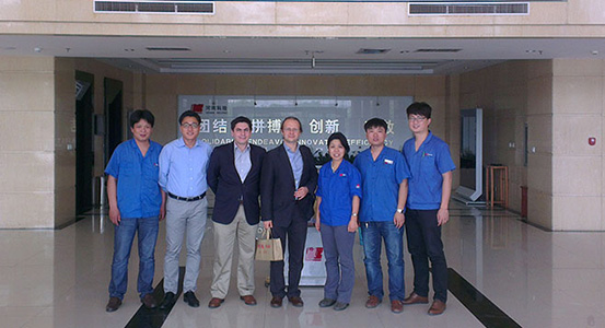 2013年5月阿奇力克來訪（國際采購和中國區(qū)采購經理）